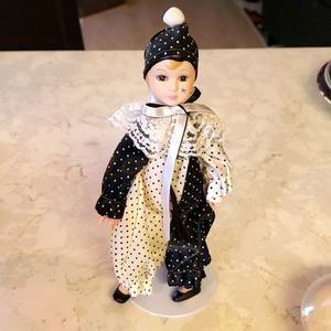 Clown with porcelain face and feet